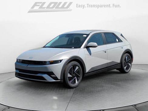 New 2026 Hyundai Ioniq 5 SEL RWD image 3