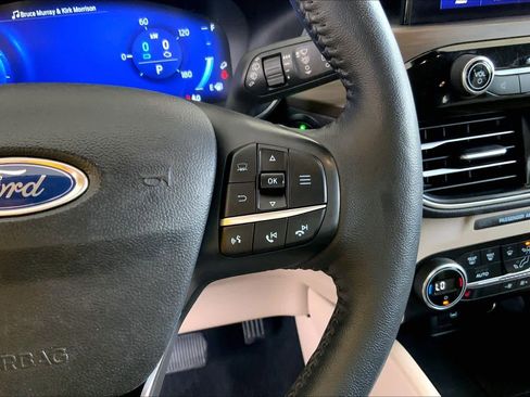 Used 2020 Ford Escape Titanium AWD/4WD image 26