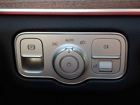 Used 2026 Mercedes-Benz GLE 350 4MATIC image 21