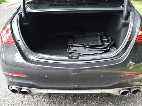 Used 2023 Mercedes-Benz C 43 AMG 4MATIC Sedan image 31