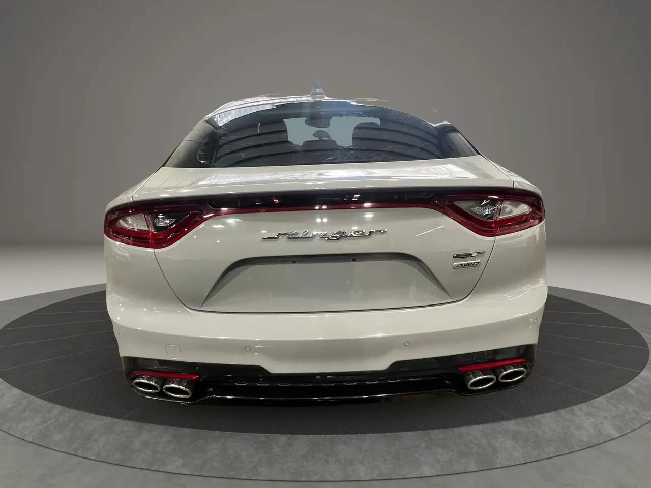 Used 2020 Kia Stinger GT1 AWD/4WD image 4