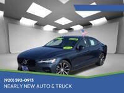Used 2022 Volvo S60 B5 Inscription image 1
