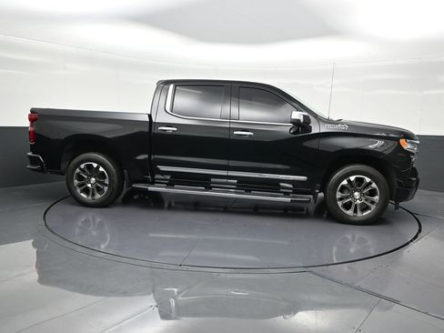 Used 2024 Chevrolet Silverado 1500 High Country image 7