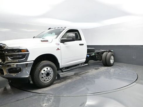New 2026 RAM 3500 Tradesman image 3