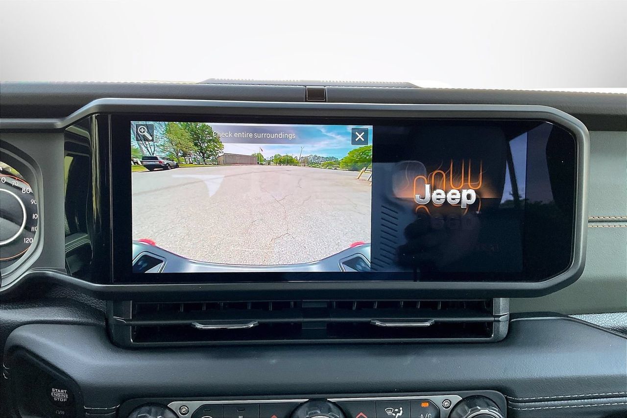 New 2026 Jeep Gladiator Mojave w/ Safety Group AWD/4WD image 12