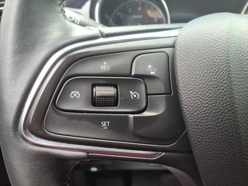 Used 2022 Buick Encore GX Preferred w/ Cold Weather Comfort Package AWD/4WD image 16