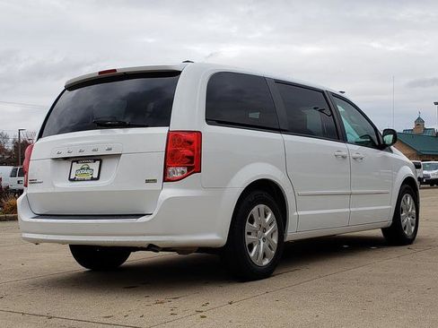 Used 2017 Dodge Grand Caravan SE w/ Power Window Group image 6