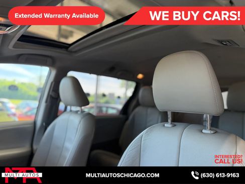 Used 2014 Toyota Sienna XLE FWD image 17