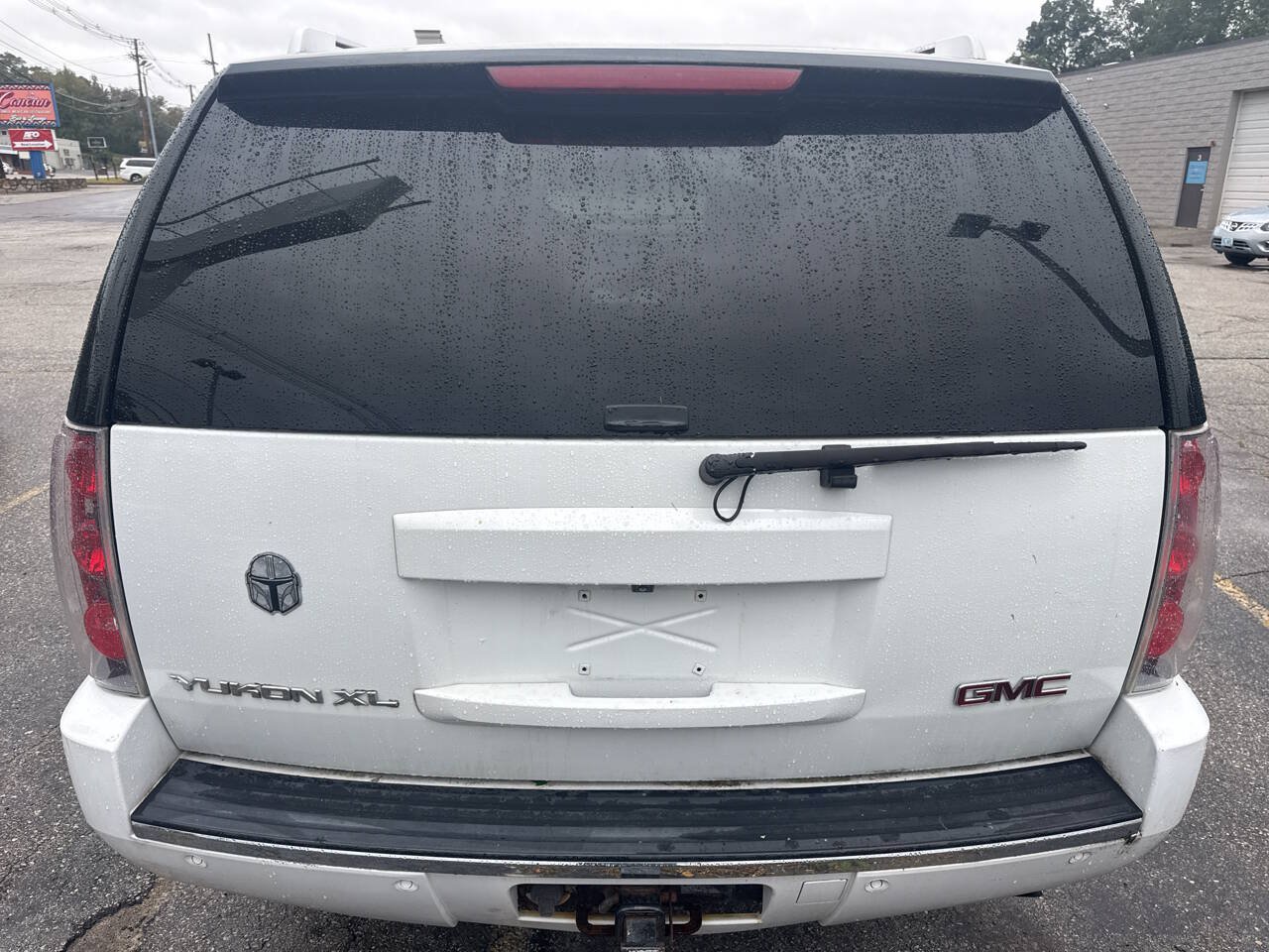 Used 2008 GMC Yukon XL Denali AWD/4WD image 6