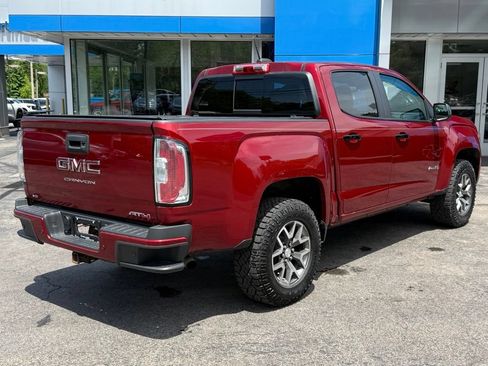 Used 2022 GMC Canyon AT4 w/ Driver Alert Package AWD/4WD image 5