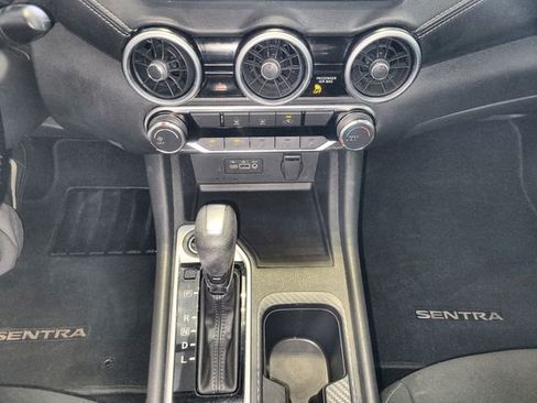 Used 2023 Nissan Sentra SV FWD image 19