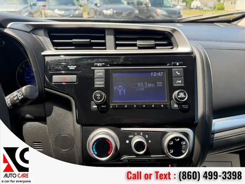 Used 2017 Honda Fit LX image 20