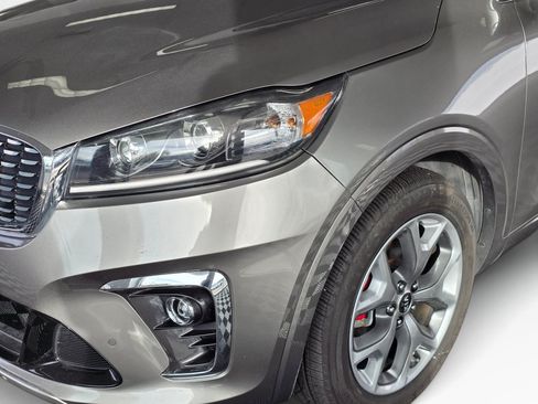 Used 2019 Kia Sorento SX FWD image 11