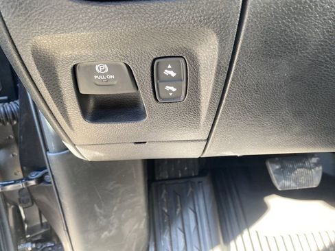 New 2026 RAM 1500 Laramie w/ Sport Appearance Package AWD/4WD image 22