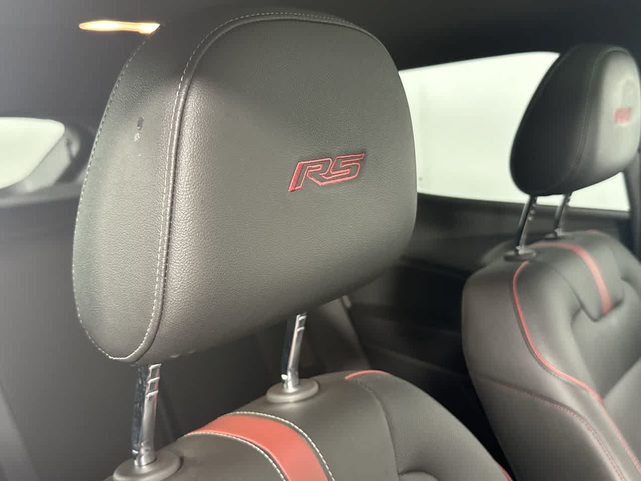 Used 2024 Chevrolet Trax RS w/ Sunroof Package FWD image 11