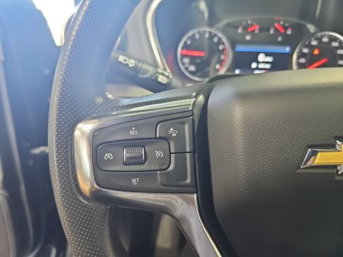 Used 2025 Chevrolet Blazer LT AWD/4WD image 16