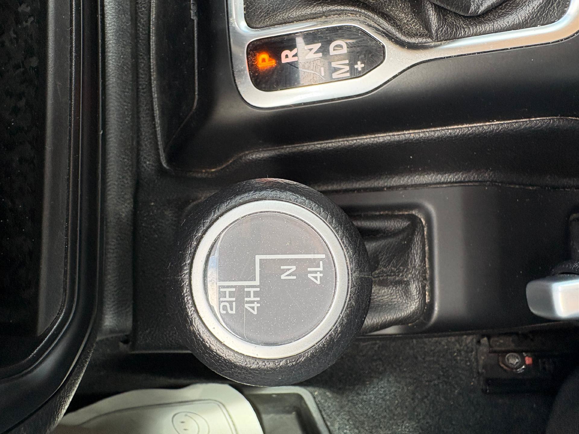 Used 2020 Jeep Wrangler Unlimited Sport AWD/4WD image 28