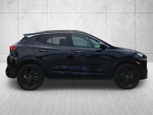 Used 2024 Buick Encore GX Sport Touring AWD/4WD image 4