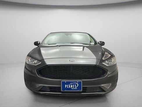 Used 2020 Ford Fusion SE AWD/4WD image 5
