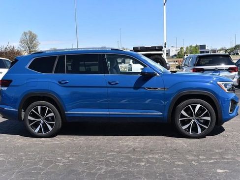 New 2026 Volkswagen Atlas SEL Premium R-Line image 5