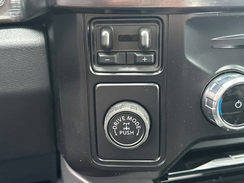 New 2026 Ford F350 Lariat image 25