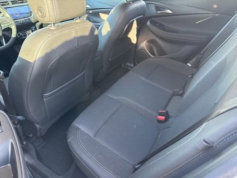 Used 2023 Buick Encore GX Preferred w/ Cold Weather Comfort Package image 6