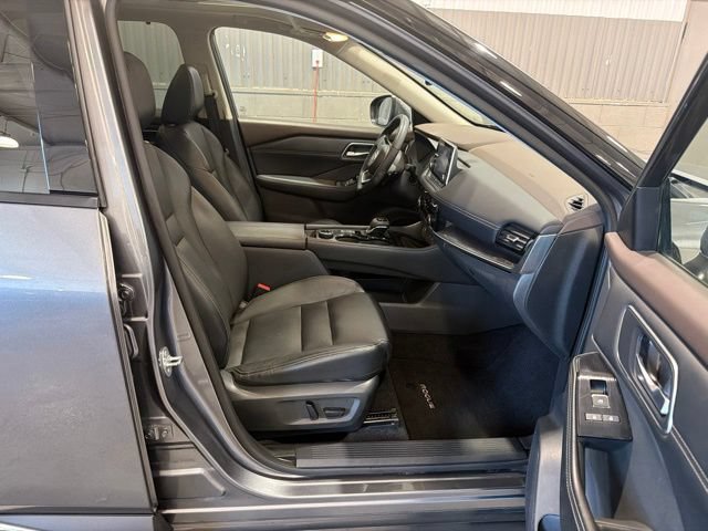 Used 2021 Nissan Rogue SL AWD/4WD image 19
