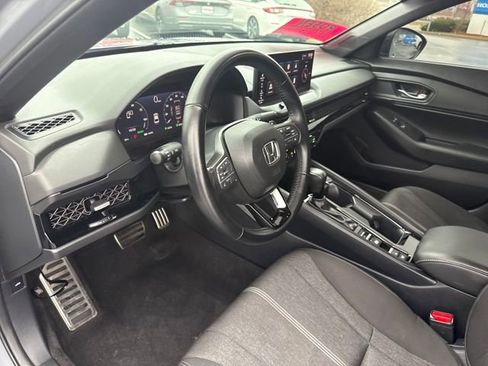 Used 2023 Honda Accord Sport image 14