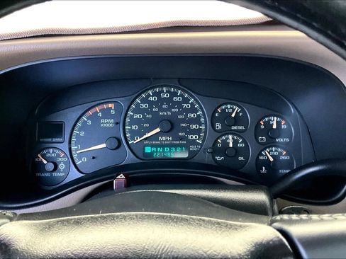 Used 2002 Chevrolet Silverado 3500 LT RWD image 11