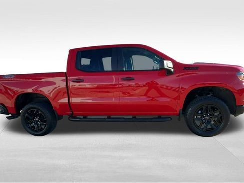 Certified 2025 Chevrolet Silverado 1500 Custom Trail Boss w/ Turbomax Blackout Package image 10