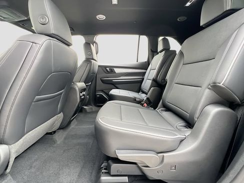 New 2026 Buick Enclave Preferred w/ Power Package FWD image 17