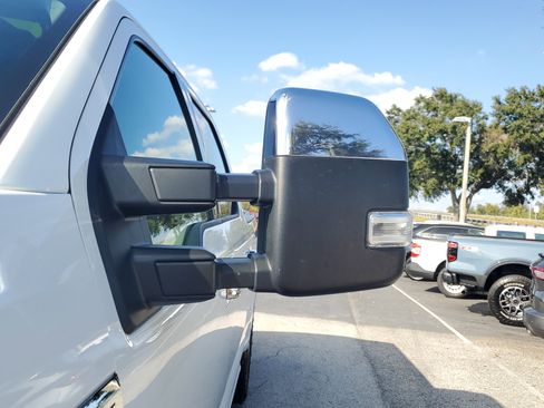 Used 2021 Ford F250 XLT w/ XLT Premium Package image 4