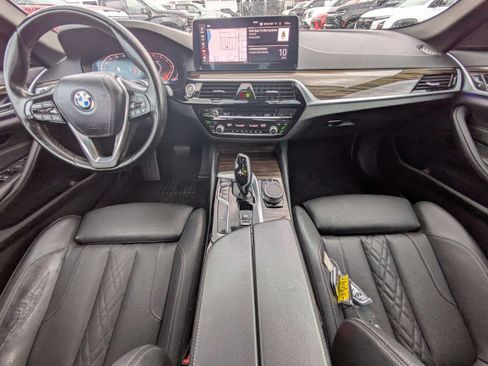 Used 2021 BMW 530i w/ Convenience Package RWD image 13