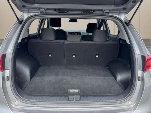 Used 2022 Kia Sportage LX w/ LX AWD Value Edition Package image 16