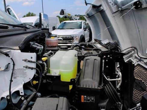 New 2024 Ford F750 2WD SuperCab Super Duty image 19