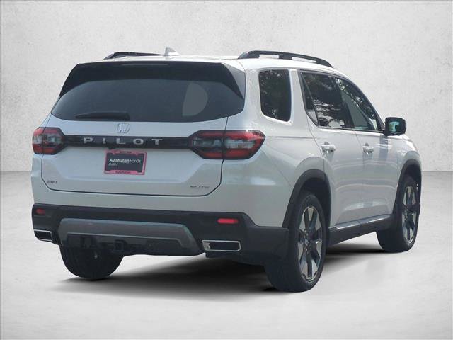 New 2026 Honda Pilot Elite image 2