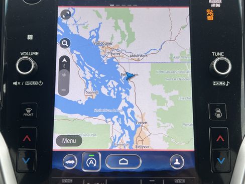 Used 2022 Subaru Outback Premium image 13