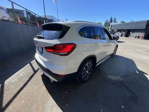 Used 2021 BMW X1 xDrive28i w/ Premium Package AWD/4WD image 6