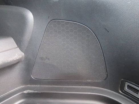 Used 2019 Honda Pilot EX-L image 12