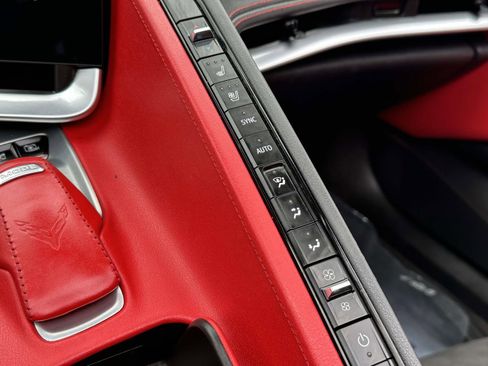 Used 2022 Chevrolet Corvette Stingray Preferred Cpe w/ 2LT image 14