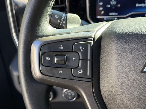 Used 2023 Chevrolet Silverado 1500 High Country w/ Technology Package AWD/4WD image 36