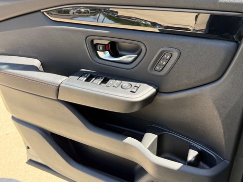 Certified 2026 Honda Pilot TrailSport image 30