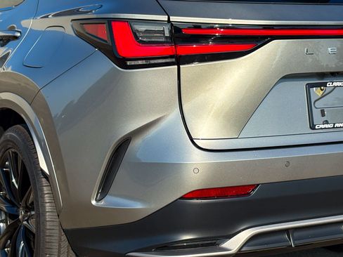 Used 2025 Lexus NX 350 F Sport AWD/4WD image 10