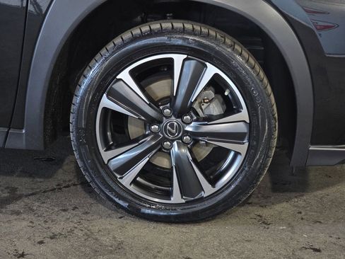 Used 2023 Lexus UX 250h FWD image 4