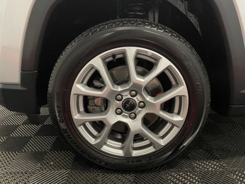 Used 2025 Jeep Compass Limited AWD/4WD image 10