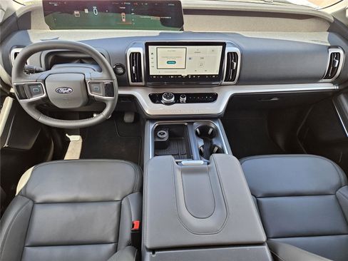 New 2026 Ford Expedition Active RWD image 21