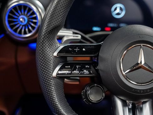 Used 2022 Mercedes-Benz SL 63 AMG 4MATIC image 47