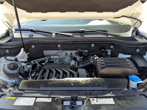 Used 2019 Volkswagen Atlas SEL image 33