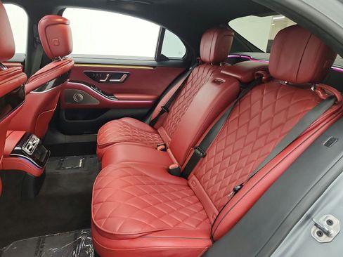 Certified 2023 Mercedes-Benz S 580 4MATIC Sedan image 13