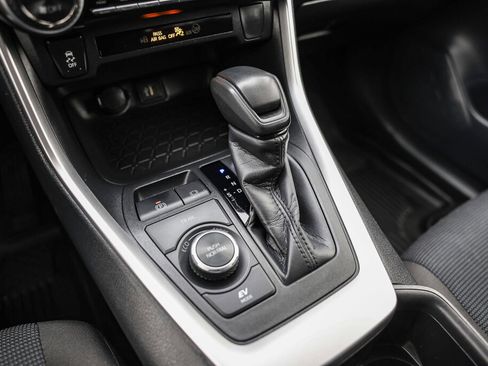 Certified 2025 Toyota RAV4 LE image 12